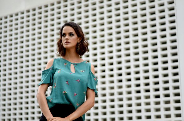 What are the key ingredients for a hearty Scotch broth?